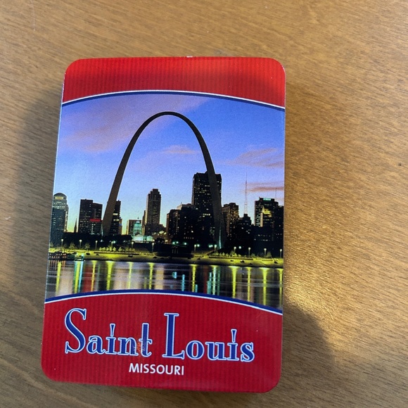 Saint Louis Missouri Playing Cards & Matching Game - Picture 3 of 5